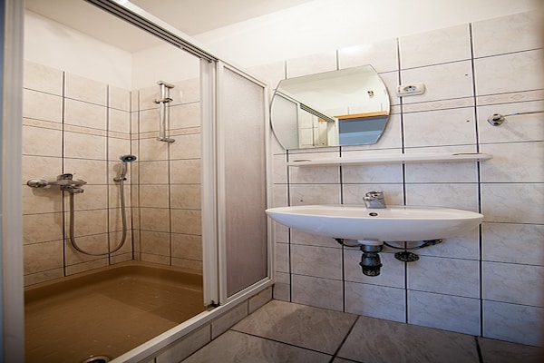 4-persoons appartement aan het strand in Lastovo - thumbnail 3