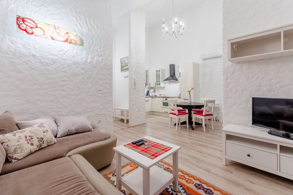 Rustiek appartement met zeezicht en terras op het eiland Čiovo - thumbnail 2