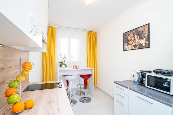 Comfortabel 5-persoons appartement met hot tub en zeezicht in Mlini - thumbnail 6