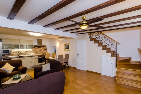 Maru Prestige duplex in de oude stad van Dubrovnik, vlakbij de Stradun - thumbnail 5