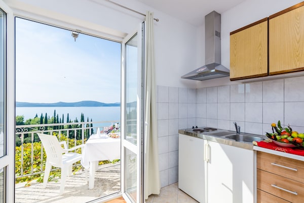 Comfort studio met balkon en uitzicht op zee in Slano - thumbnail 6