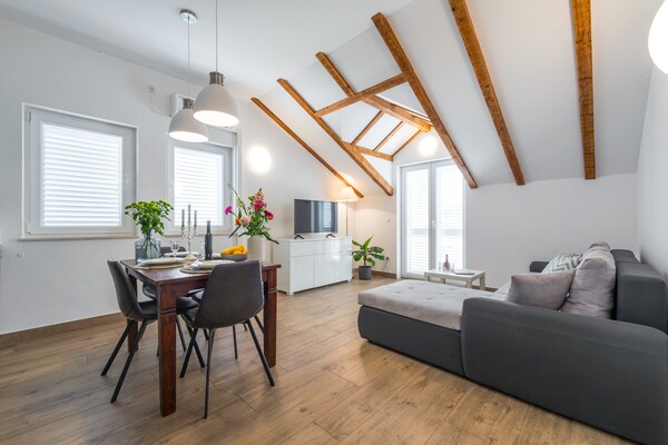 Comfortabel appartement met balkon en uitzicht op Dubrovnik – vlakbij strand en oude stad - thumbnail 2