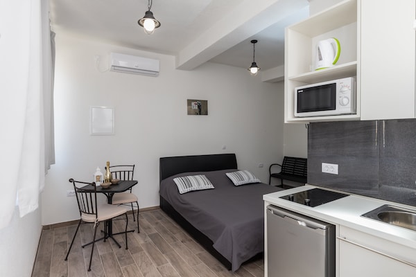 Sfeervol studio-appartement in Dubrovnik voor 2 personen - thumbnail 1