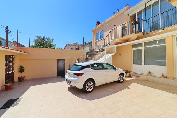 5-persoons appartement aan het strand in Vela Luka - thumbnail 2