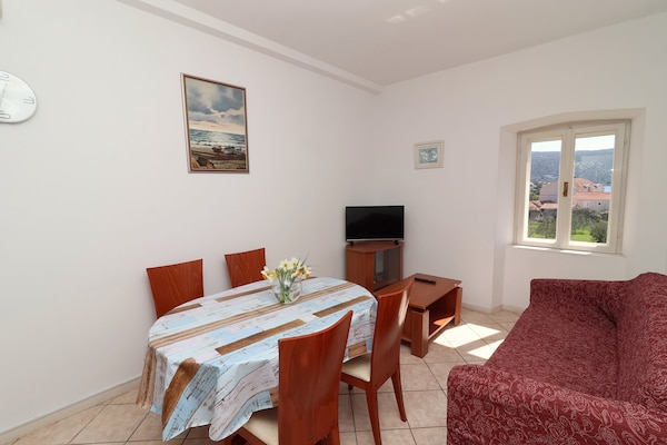 Op 400 m van het strand: Ruim appartement in Slano voor 4 personen - thumbnail 6