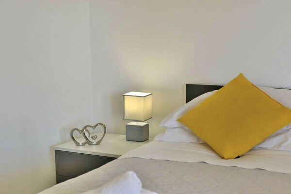 Fancy Apartments Dream - Deluxe One Bedroom Apartment with Balcony and Sea View ( 4 ) - thumbnail 6
