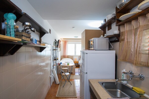 Seaside Studio - Studio Apartment with Private Beach and Sea View - thumbnail 4