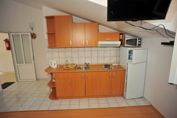 Romantisch appartement met zwembad nabij het strand van Sutivan - thumbnail 5
