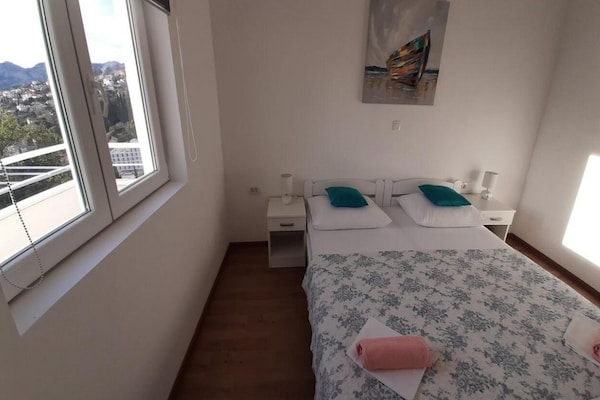 Villa Nika: Ruim vakantiehuis met privézwembad op 700m van zee in Mlini - thumbnail 5