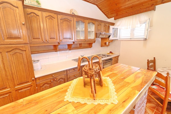 Appartement aan zee in Smokvica met balkon en zeezicht - thumbnail 5
