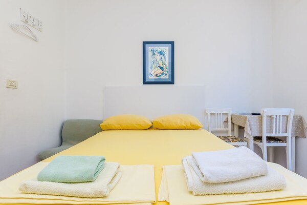 Room Bruna - sfeervolle tweepersoonskamer op loopafstand van Oude Stad - thumbnail 2