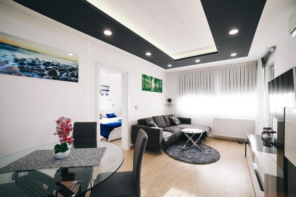 Ruim appartement met 2 slaapkamers in het hart van Zagreb - thumbnail 6