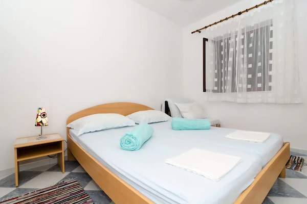 Aan zee: Ruim appartement voor 5 personen in Sobra - thumbnail 3