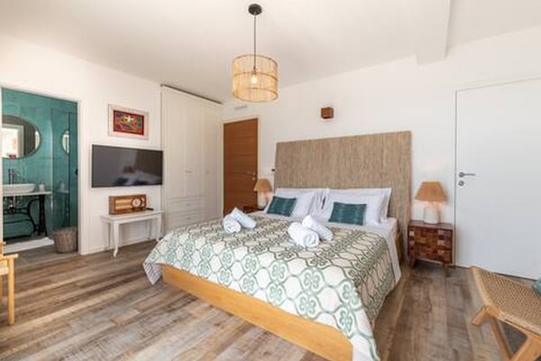 Luxe appartement met zeezicht op 10 meter van het strand in Trogir - thumbnail 5