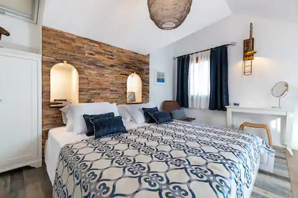 Luxe appartement met zeezicht in historisch Trogir - thumbnail 2