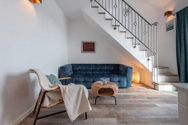 Romantisch duplex appartement met adembenemend zeezicht in hartje Trogir - thumbnail 1