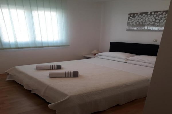 Rustig appartement voor 6 personen met terras, op 200m van het strand in Zaton - thumbnail 6