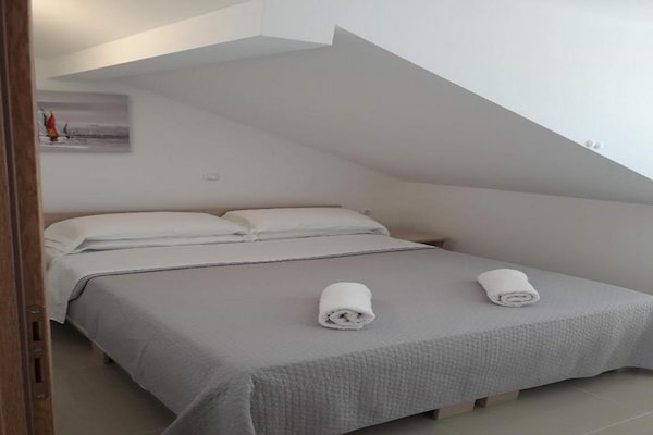Aan het strand: Ruim appartement in Zaton voor 4 personen - thumbnail 4