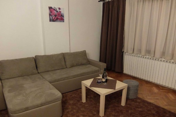 Ruim appartement met balkon in Rakovica nabij Plitvice - thumbnail 2