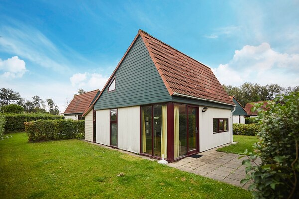 Knus vrijstaand vakantiehuis voor 6 personen en hond in rustig Hof van Zeeland - thumbnail 5