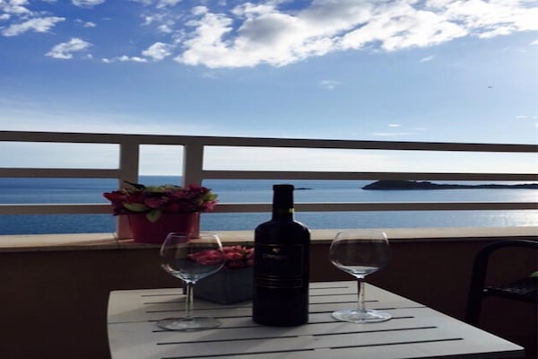 Ruim appartement met balkon en zeezicht voor 6 personen in Cavtat - thumbnail 1