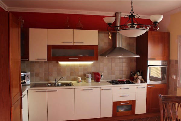 Ruim appartement met balkon en zeezicht voor 6 personen in Cavtat - thumbnail 2