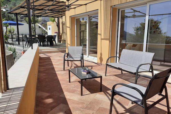 Modern vakantiehuis Casa Ciappin in Ventimiglia met zeezicht - thumbnail 2