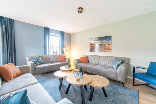 De Ooievaar Huis NR 23: Ruim vakantiehuis voor 12 personen aan de Zeeuwse kust - thumbnail 2