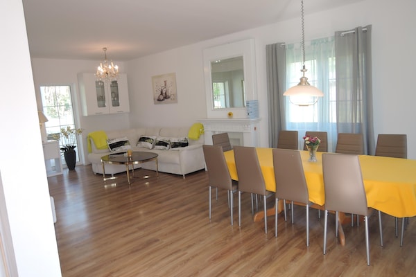 10-persoons vakantiehuis in Nowe Warpno op 450 m van het strand - thumbnail 4