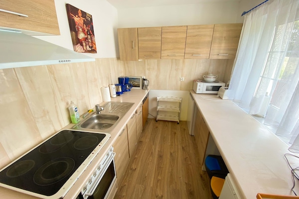Op 450 m van het strand: ruim vakantiehuis in Nowe Warpno voor 10 personen - thumbnail 6