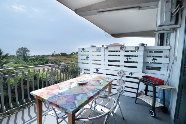 Rustiek appartement op Etna-helling met zwembad, bioscoop en tuin - thumbnail 6