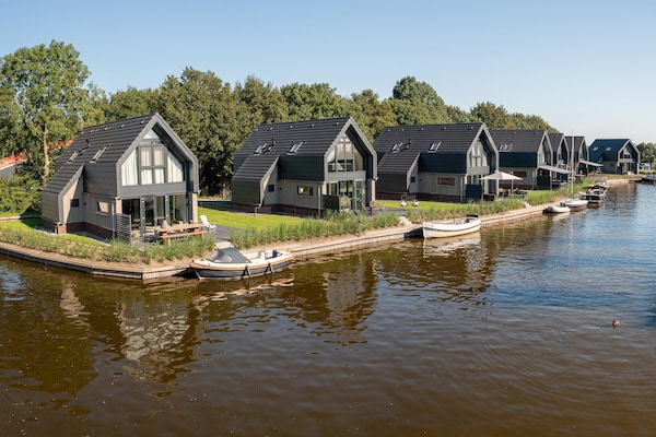 Luxe watervilla aan Slotermeer met eigen aanlegsteiger in Balk - thumbnail 5