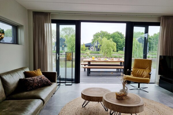 Watervilla Fjirtjin: Luxe verblijf aan het Slotermeer in Friesland - thumbnail 6