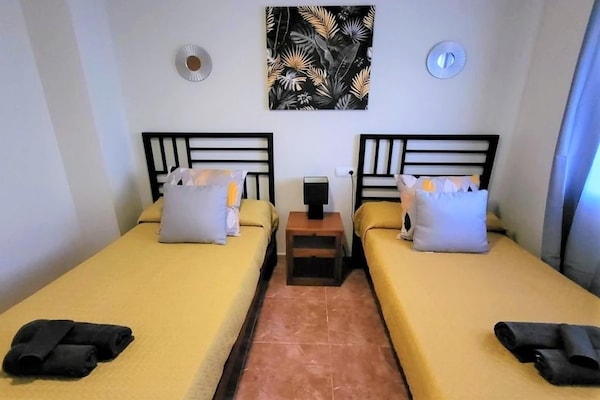 Op 400 m van het strand: ruim appartement met privézwembad in Vera Playa · 5 pers. - thumbnail 4