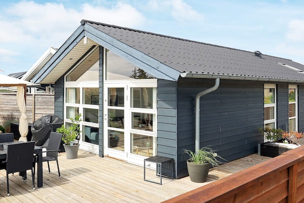 Gezellig vakantiehuis nabij het strand in Otterup - thumbnail 3