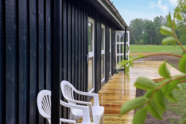 Licht vakantiehuis op Læsø: 6 pers., vlakbij zee en golfbaan - thumbnail 3