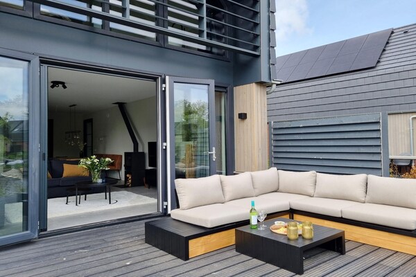 Watervilla Alve: luxe verblijf met aanlegsteiger aan het Slotermeer - thumbnail 2