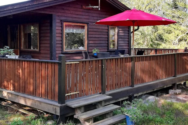 Vrijstaand vakantiehuis met golfbaan op 5km in Roslagen, Zweden - thumbnail 1