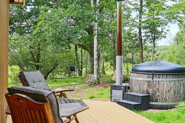 Vrijstaand vakantiehuis met houtgestookte whirlpool nabij golfbaan in Knäred - thumbnail 5