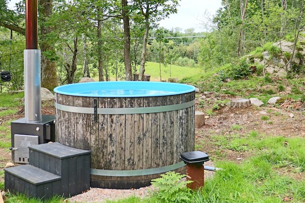 Vrijstaand vakantiehuis met houtgestookte whirlpool nabij golfbaan in Knäred - thumbnail 6