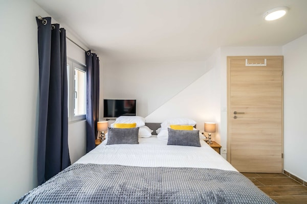 Romantische kamer met balkon, op loopafstand van strand en oude stad Dubrovnik - thumbnail 5