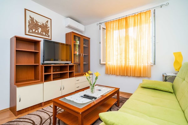 Rustiek appartement met terras in Lapad, op 400m van het strand - thumbnail 6