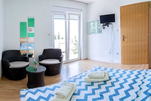Knus appartement met zeezicht nabij Paklenica - thumbnail 4