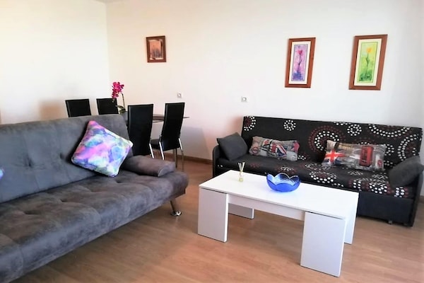 Zonnig appartement op 90m van strand met zwembad in Vera Playa - thumbnail 2