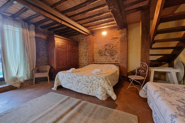 Ruim Toscaans vakantiehuis op boerderij met zwembad nabij Pontedera - thumbnail 5