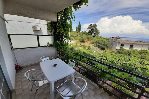 Andromaches Apartments Apartment A in Mpenitses - thumbnail 3