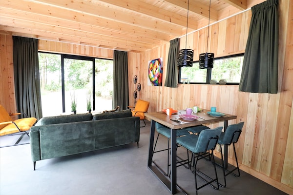 Wellness Lodge Grutto: privé jacuzzi in de bossen van Dalerveen - thumbnail 2