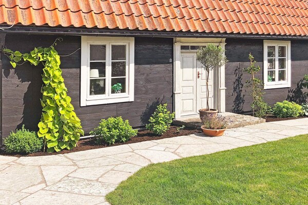 Authentiek Zweeds vakantiehuis uit de 18e eeuw aan de golfbaan bij Köpingsvik - thumbnail 2