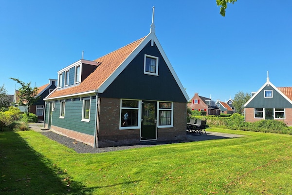 Vrijstaand vakantiehuis met sauna in West-Graftdijk, nabij Alkmaar - thumbnail 1