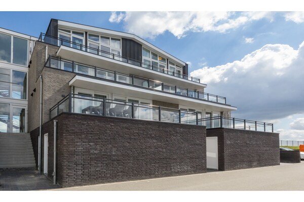 Appartement Vista Maris 22: panoramisch uitzicht over jachthaven en Schelde - thumbnail 4